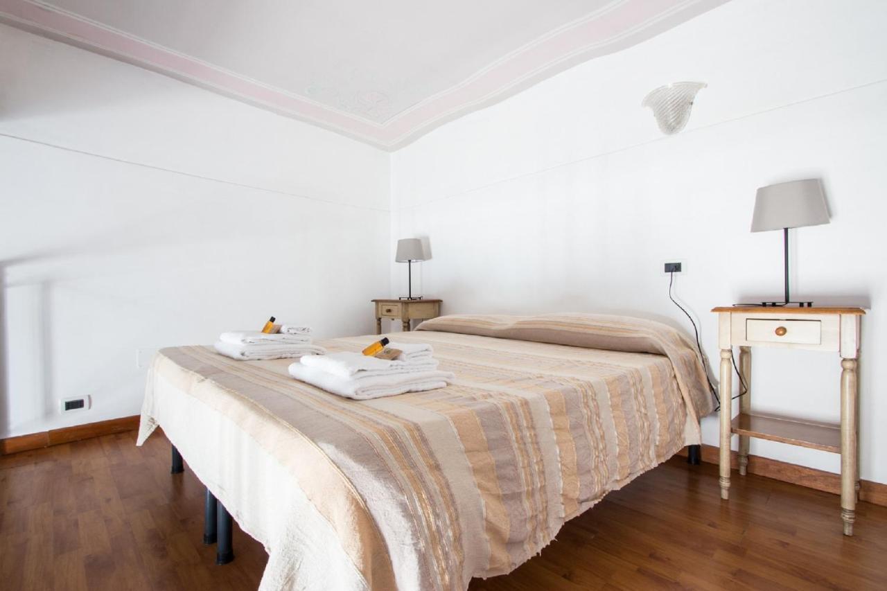 Sunny Apartment Navona Square Roma Exterior foto