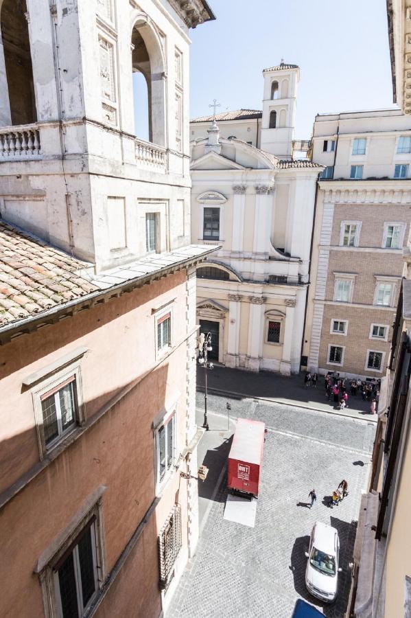Sunny Apartment Navona Square Roma Exterior foto